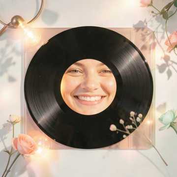 《只要你的笑容》-suno原创