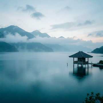 洱海谣-suno原创