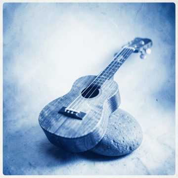 唐僧ukulele - 大头儿子小头爸爸.mp3-suno原创